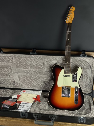 Fender 2022 American Ultra Telecaster Ultraburst